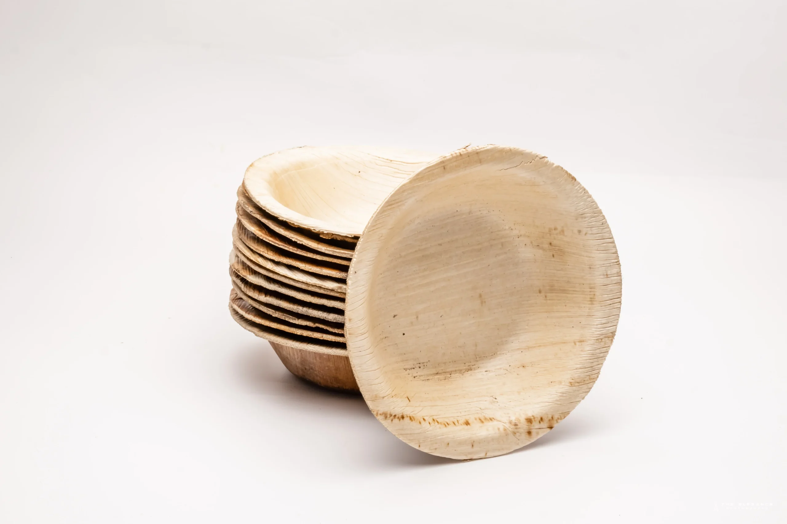 Leaf 8 Round Bowl Leaf Round Bowl - Image 1